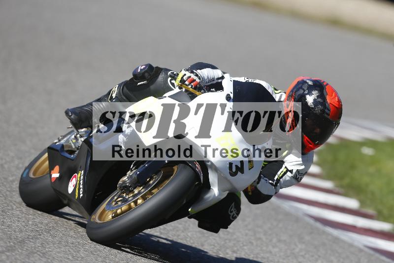 /56 02.10.2025 Speer Racing ADR/Gruppe gelb/693